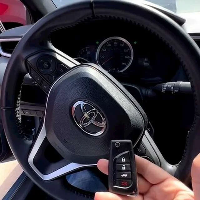 Expert Toyota Car Key Duplication Solutions Specialized Toyota Key Duplication locksmith video in Las Vegas, NV